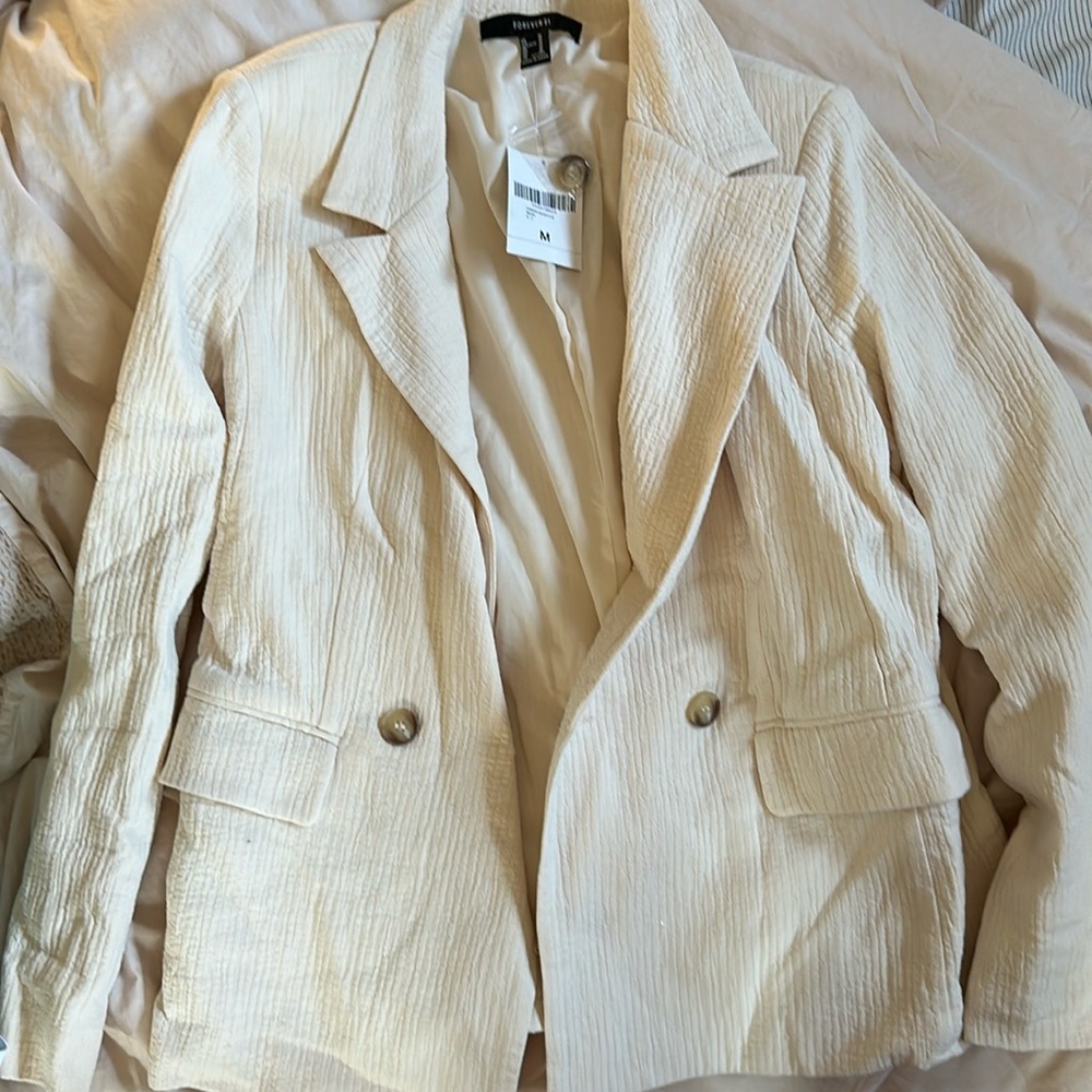 Forever 21 cream textured blazer NWT SIZE M